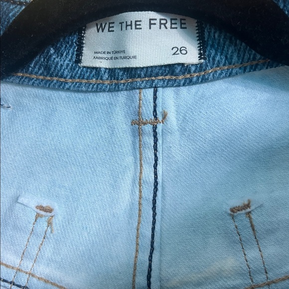 We The Free Holographic Floral Patterned Jeans - Picture 4 of 6